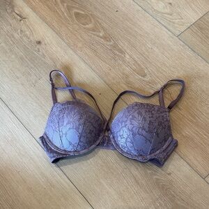 Victoria's Secret Lace Underwire Bra in Lavender